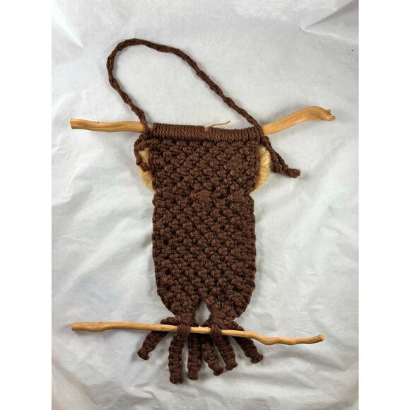 Macrame Owl on Branch Wall Hanging 26" Long Jute Vintage 1970s - Picture 4 of 4